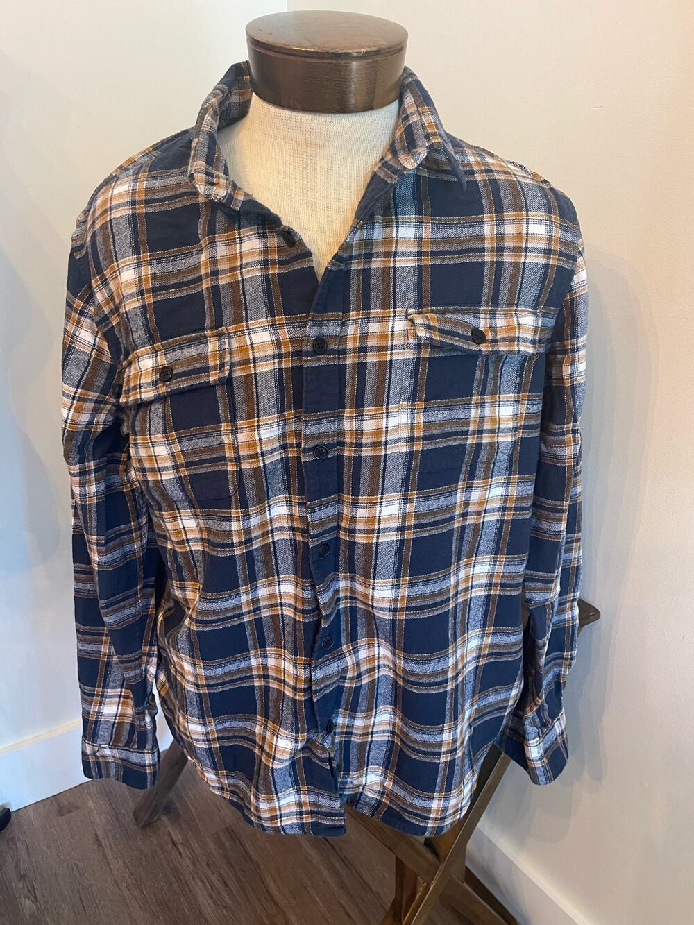 Lucky Brand Classic Fit Blue and Yellow Plaid Button Down Size XL